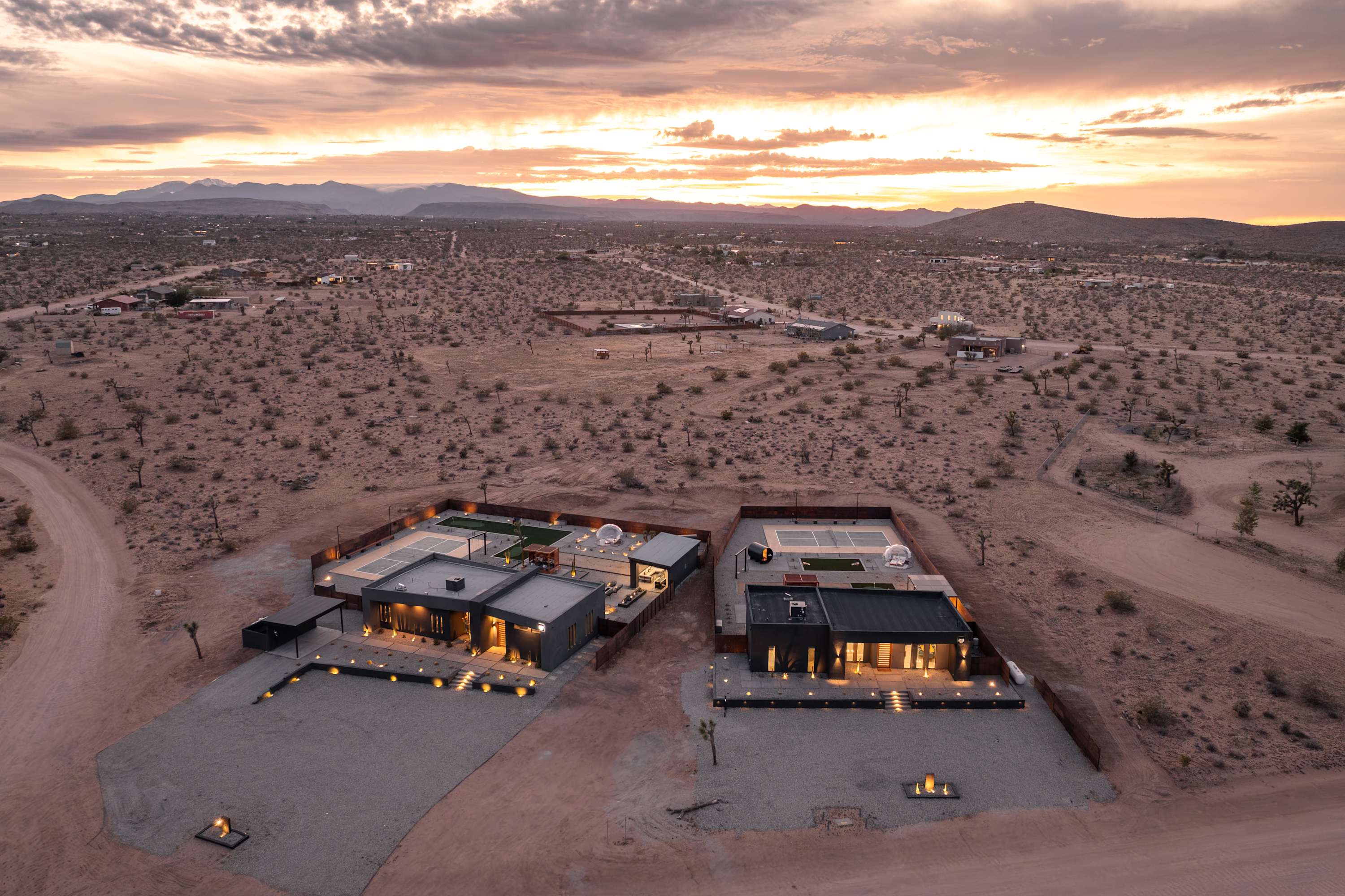 Desert Duo Villas — photo 1